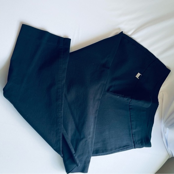 Alfani Petite 6P Black Cropped Stetch Women Pant - Picture 3 of 5